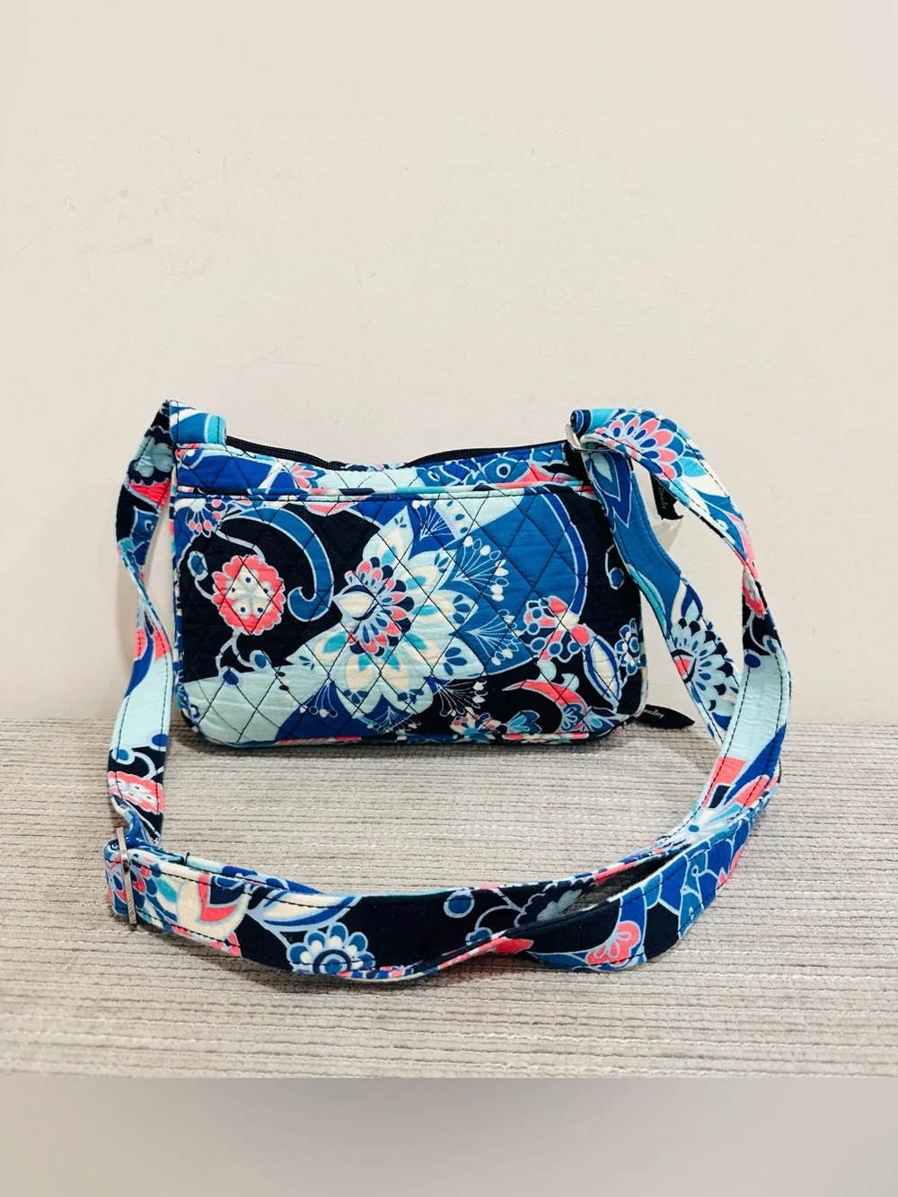 Vera Bradley Little Hipster Crossbody Bag Lotus Flower Swirl Quilted Floral